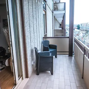 https://jlh-aparts-just-like-home.barihotels.org
